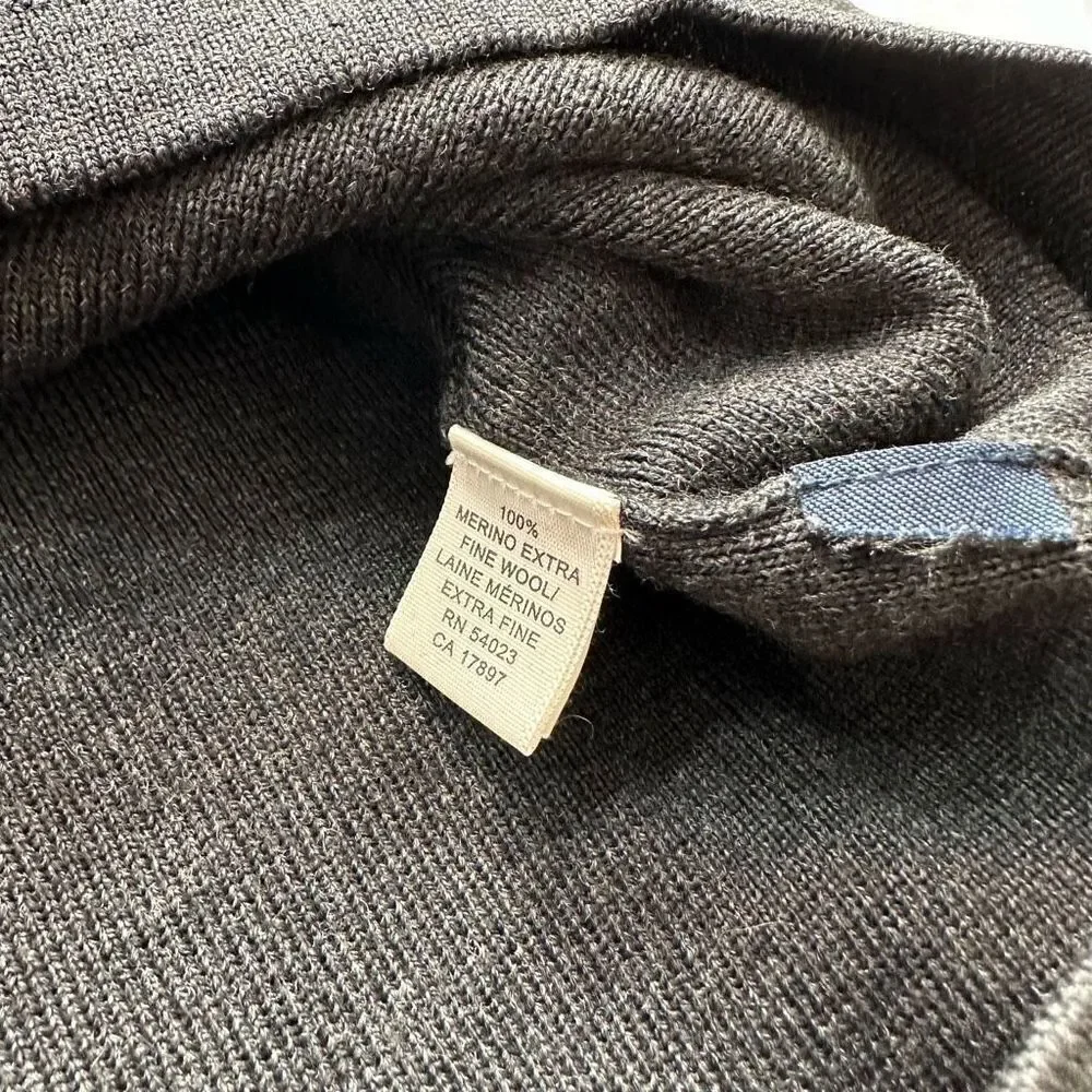 Banana Republic Mens Merino Wool Gray Button Collar Sweatshirt Medium Elbow Pads